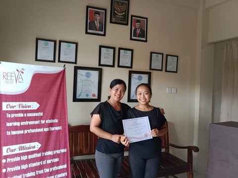 Christina Endang Dwi Astuti Ningsih testimonials on Reeva spa school 